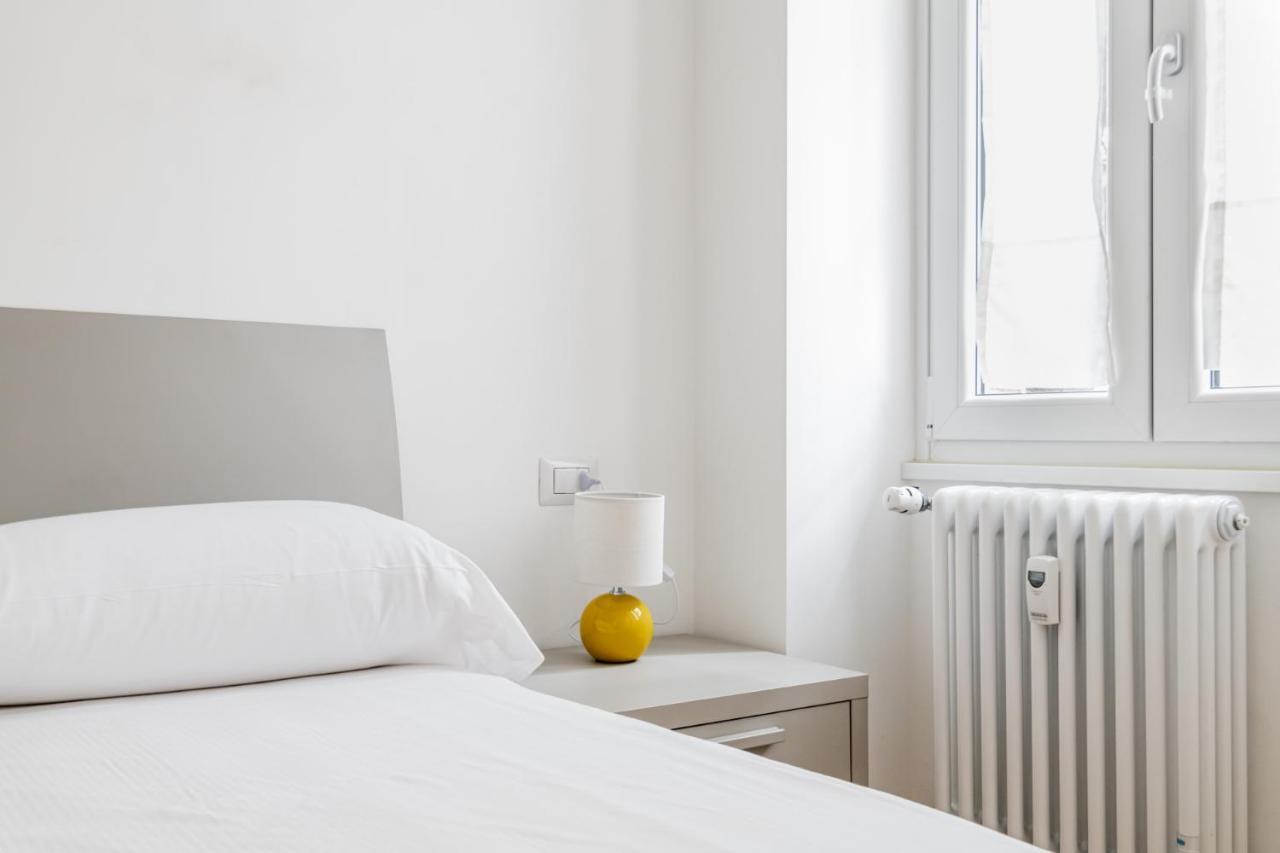 Easylife - Stile E Comfort A Due Passi Da Centrale 밀라노 외부 사진